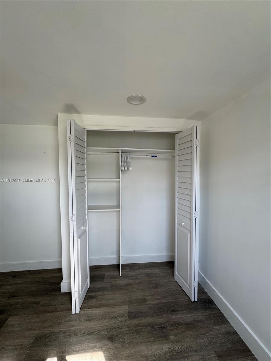 PLAYLAND ESTATES SEC 2 - Residential Lease