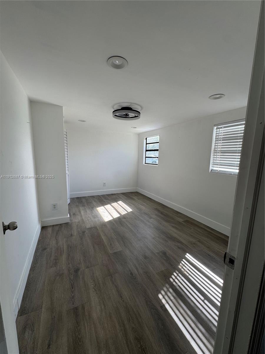 PLAYLAND ESTATES SEC 2 - Residential Lease