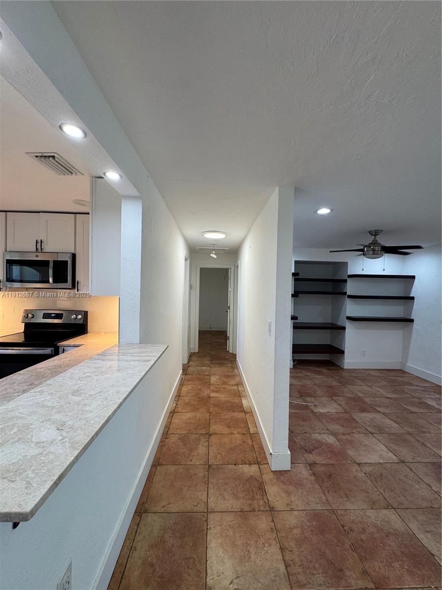 PLAYLAND ESTATES SEC 2 - Residential Lease