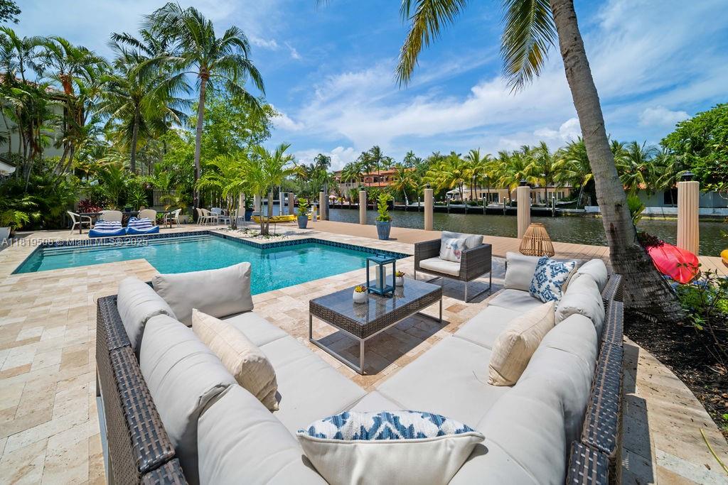 RIO VISTA ISLES - Residential Lease