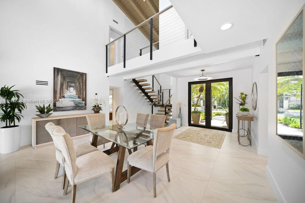 RIO VISTA ISLES - Residential Lease