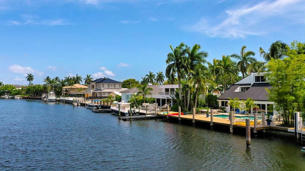 RIO VISTA ISLES - Residential Lease