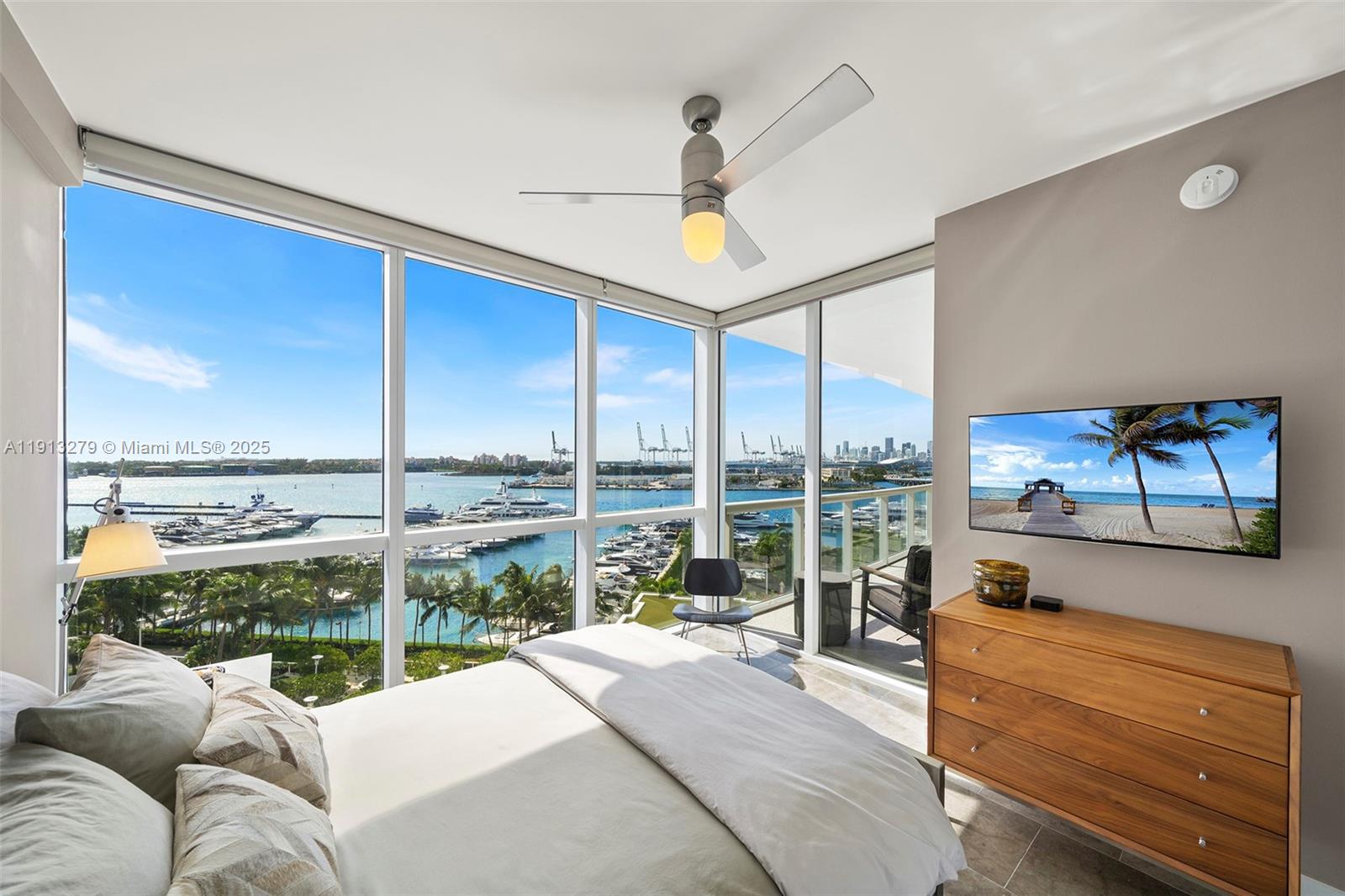 ICON CONDO - Residential