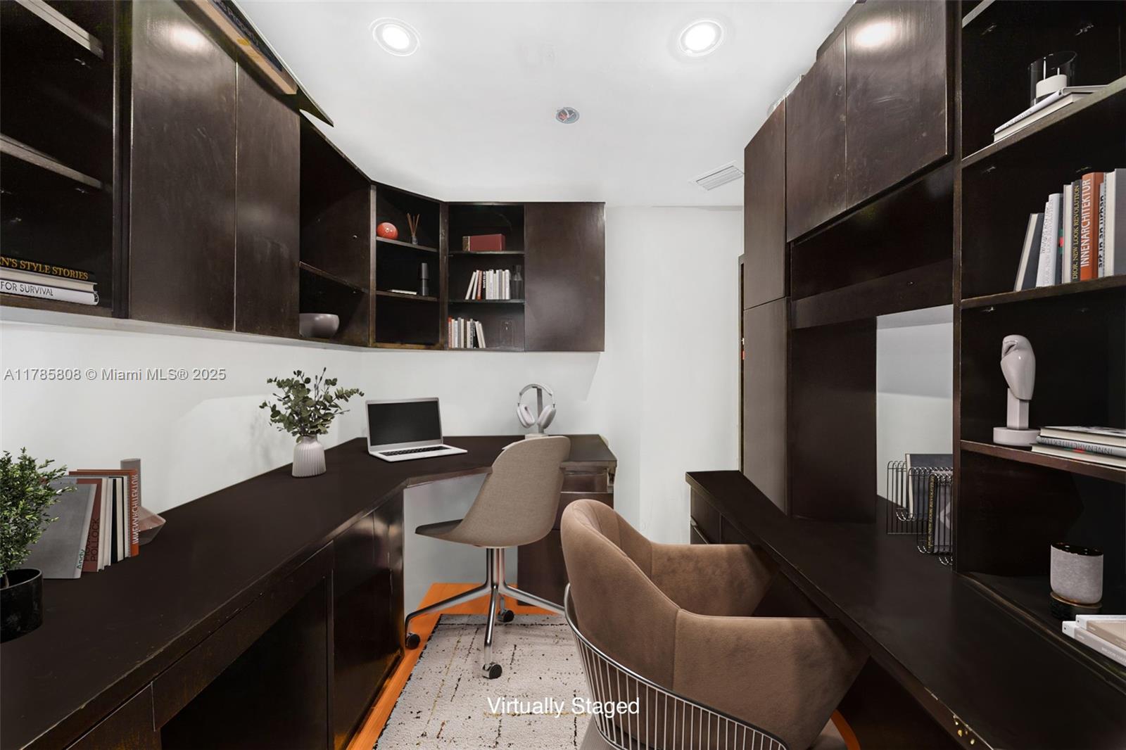 SAN SOUCI ESTATES - Residential