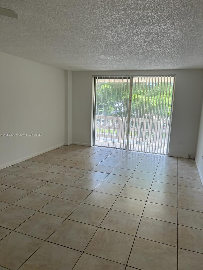 15600 NW 7th Ave 220
