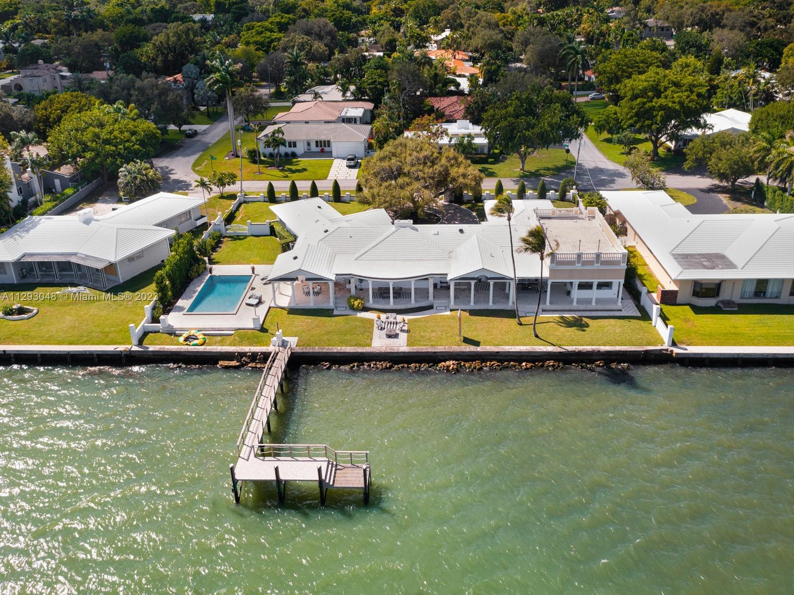 EARLETON SHORES - Residential