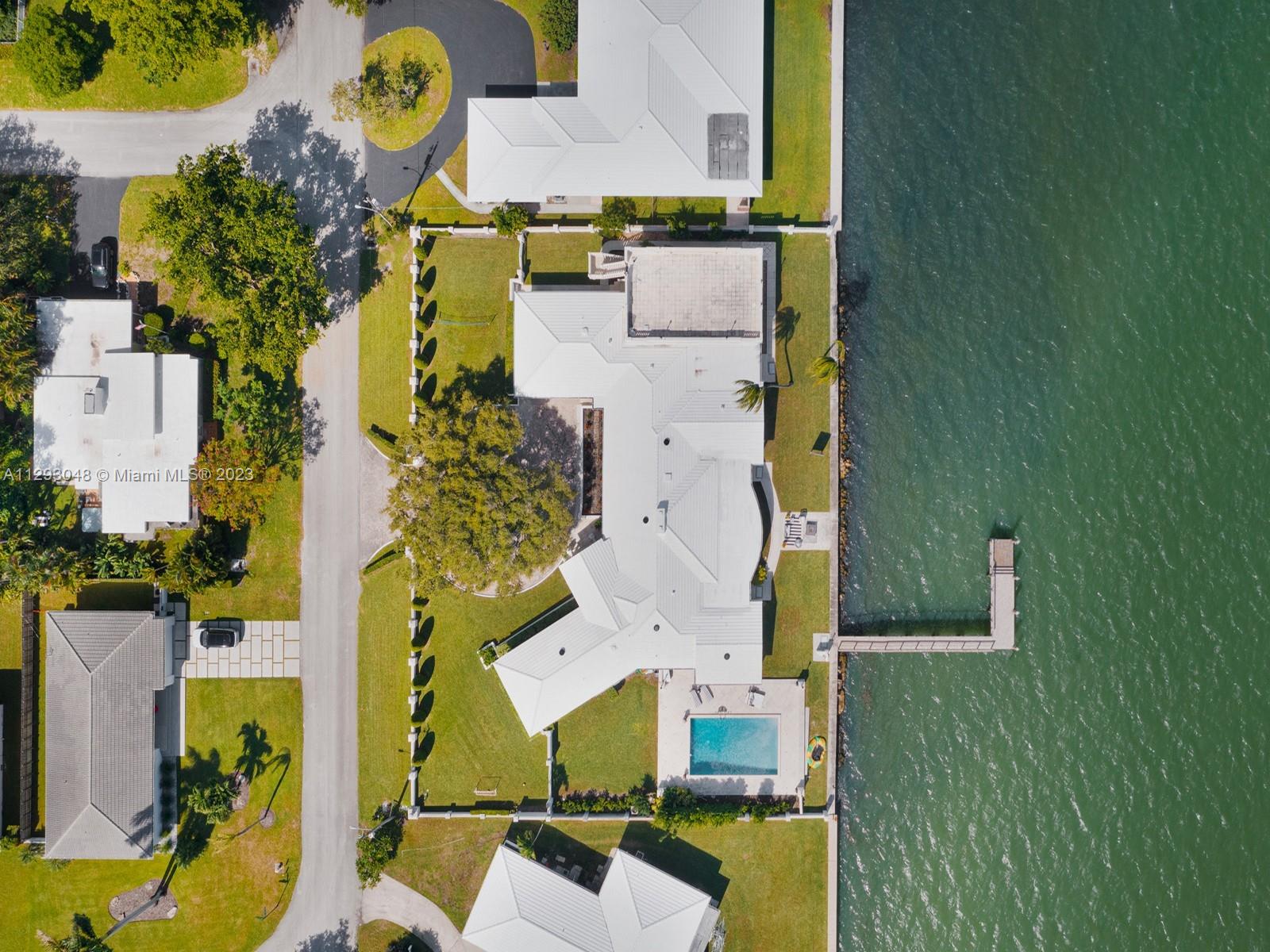 EARLETON SHORES - Residential