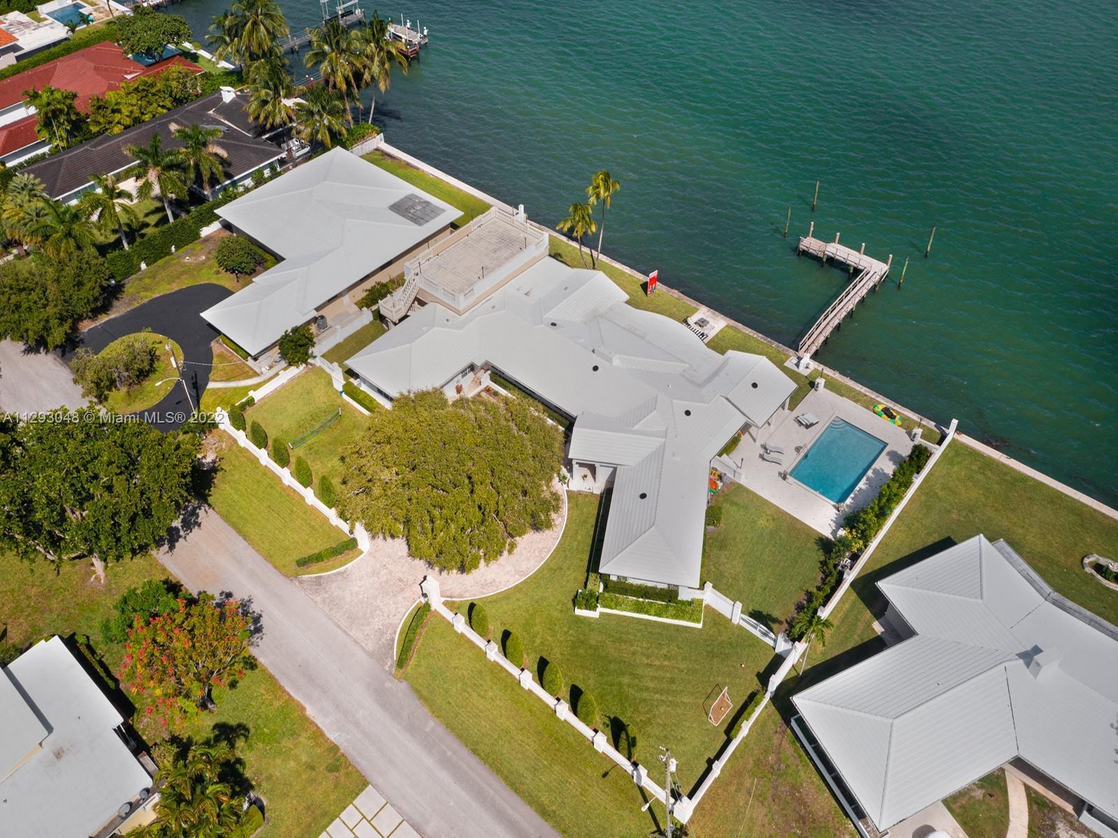 EARLETON SHORES - Residential