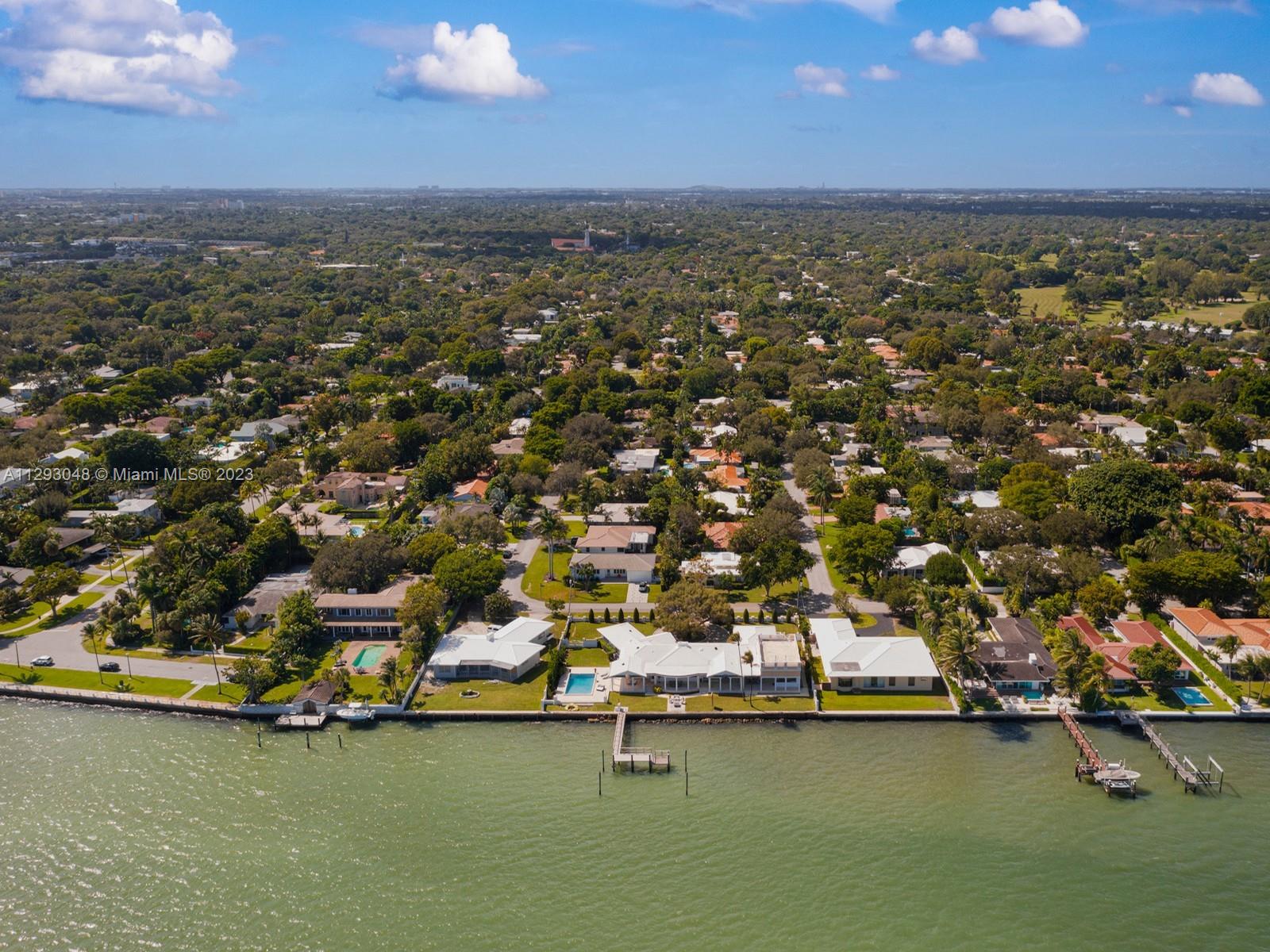 EARLETON SHORES - Residential