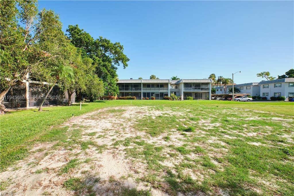 ST CLAIR GARDEN CONDO - Residential