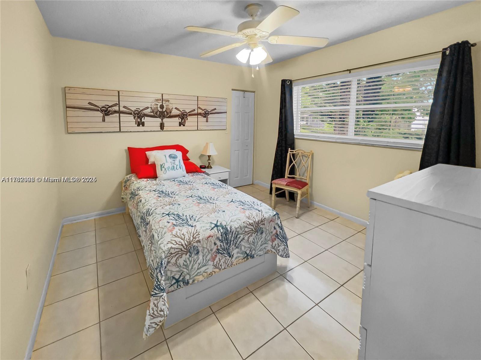 STAR PARADISE CONDO - Residential