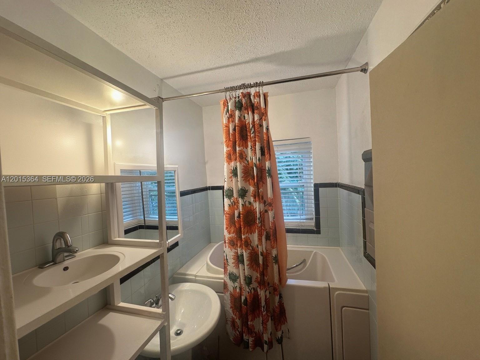 PINEWOOD PARK PL AMD 2ND - Residential