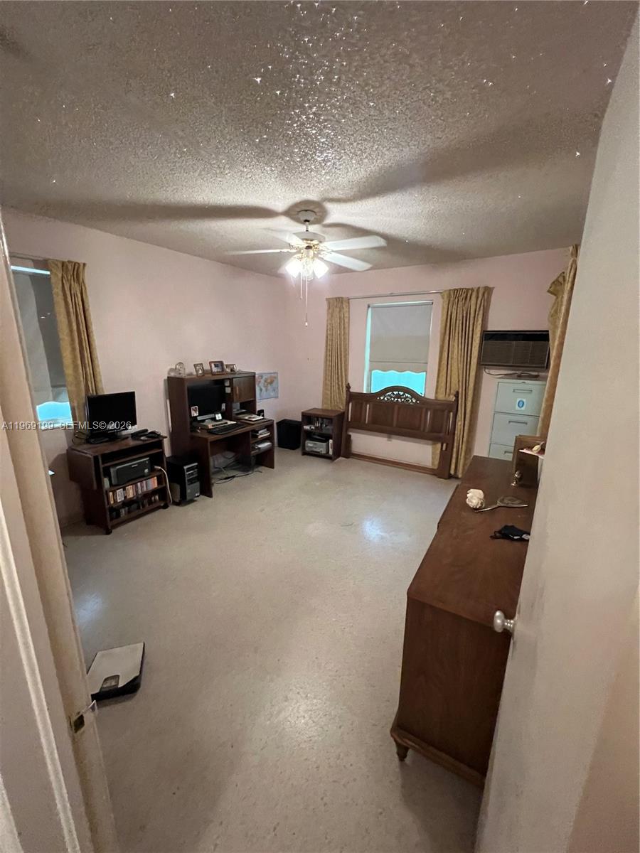 CORAL GABLES GRANADA SEC - Residential