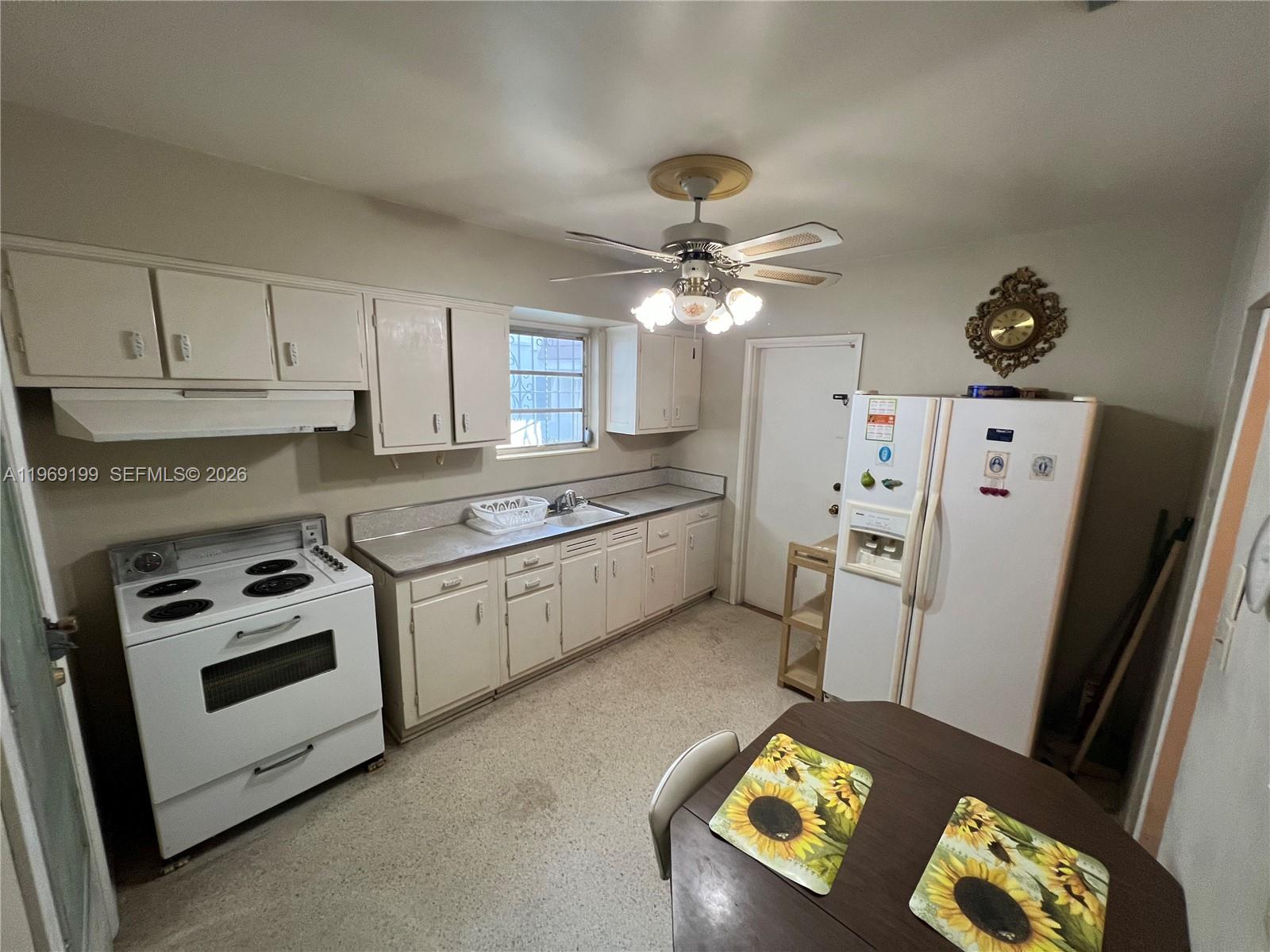 CORAL GABLES GRANADA SEC - Residential