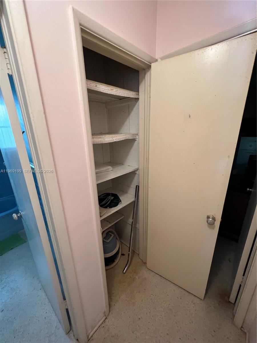 CORAL GABLES GRANADA SEC - Residential