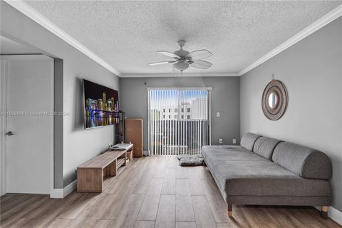 Condominium in Hialeah FL 1820 53rd St St.jpg