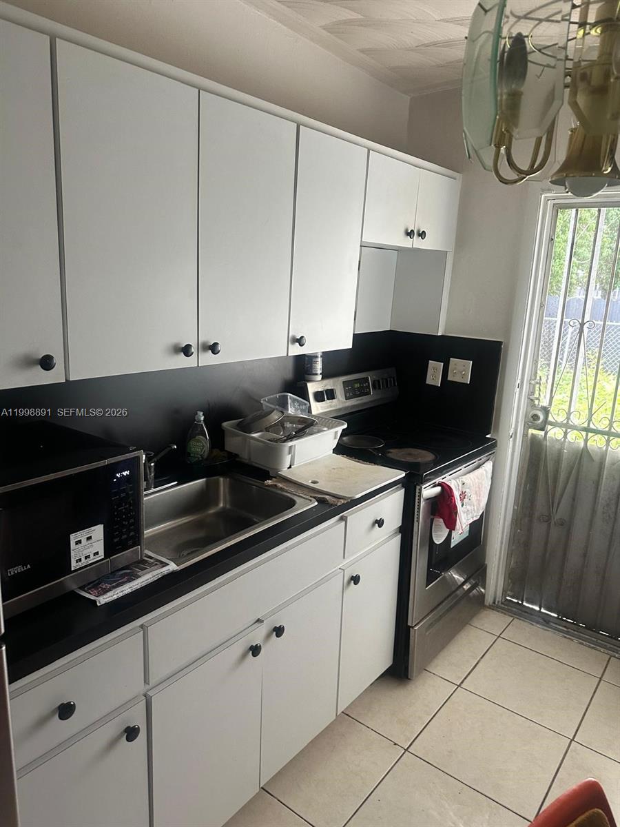 BUNCHE PARK - Residential