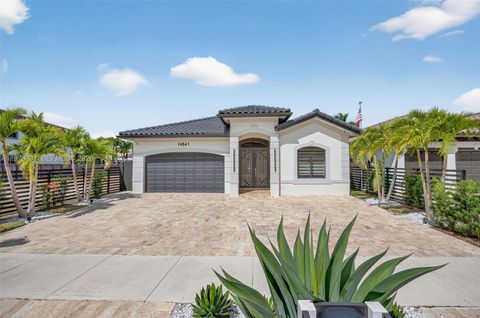 14541 SW 16th St Miami FL 33175