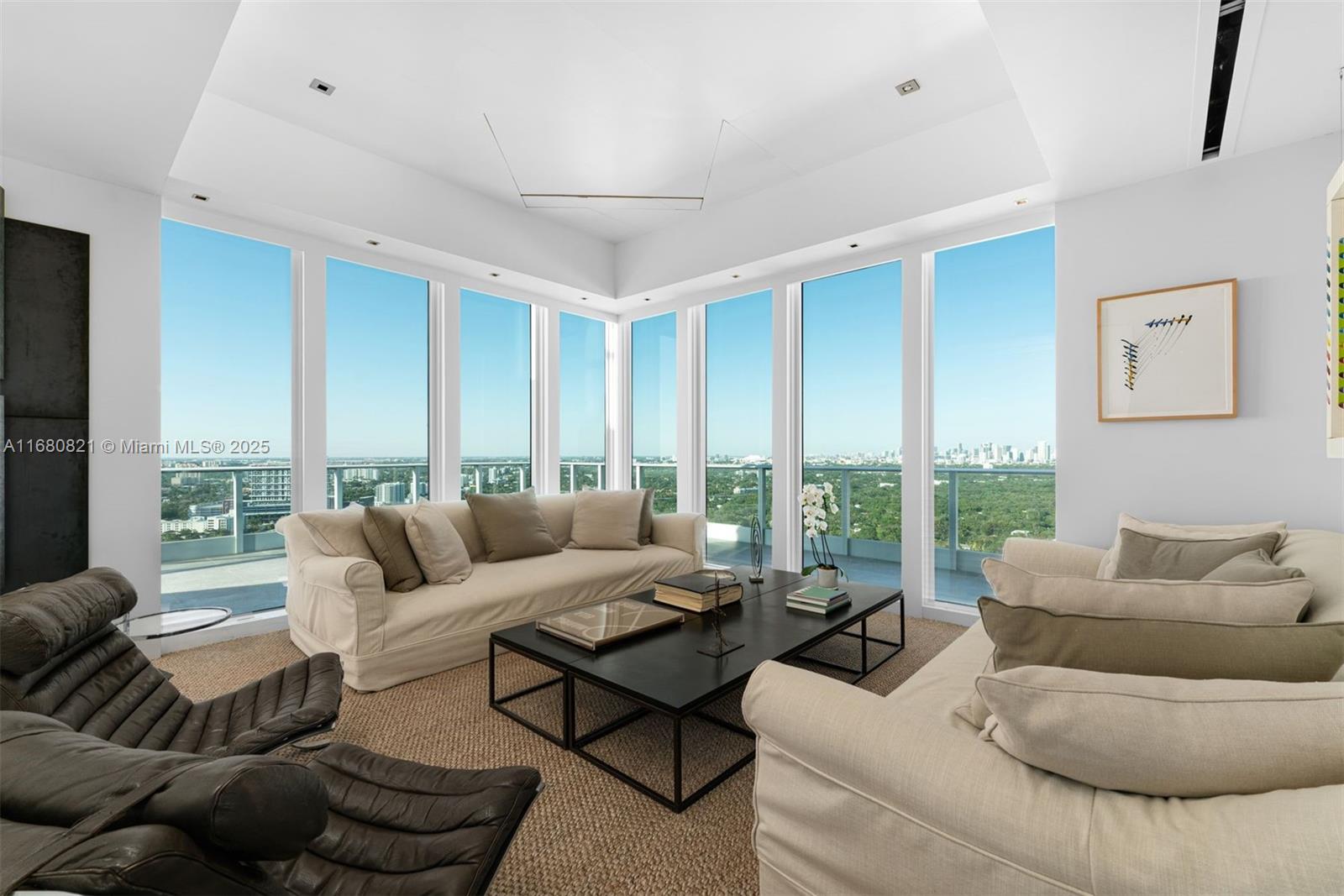 GROVENOR HOUSE CONDO - Residential