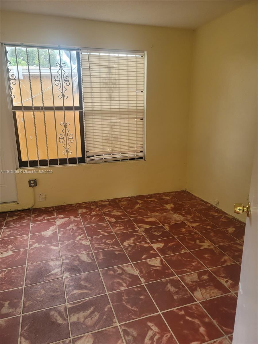 SUNKIST GROVE - Residential Lease