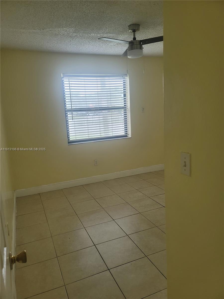 SUNKIST GROVE - Residential Lease