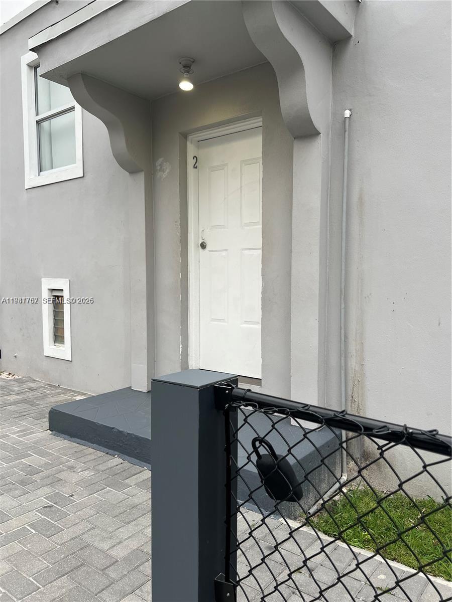 HOLLEMAN MANOR ADDN - Residential Lease