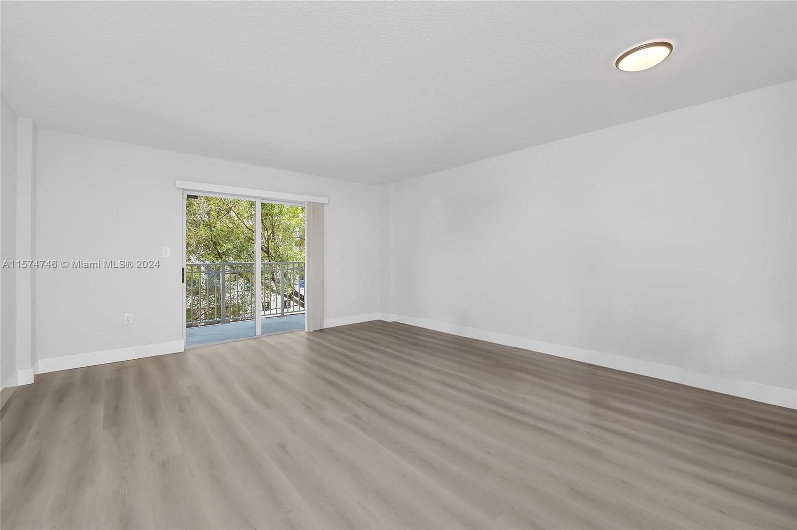 MI PRIMERA ILUSION CONDO - Residential