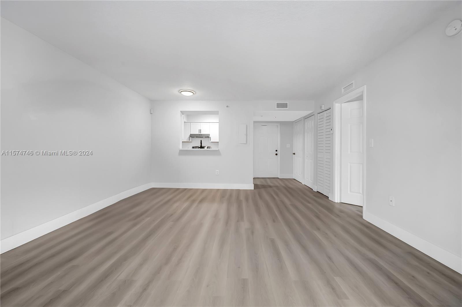 MI PRIMERA ILUSION CONDO - Residential