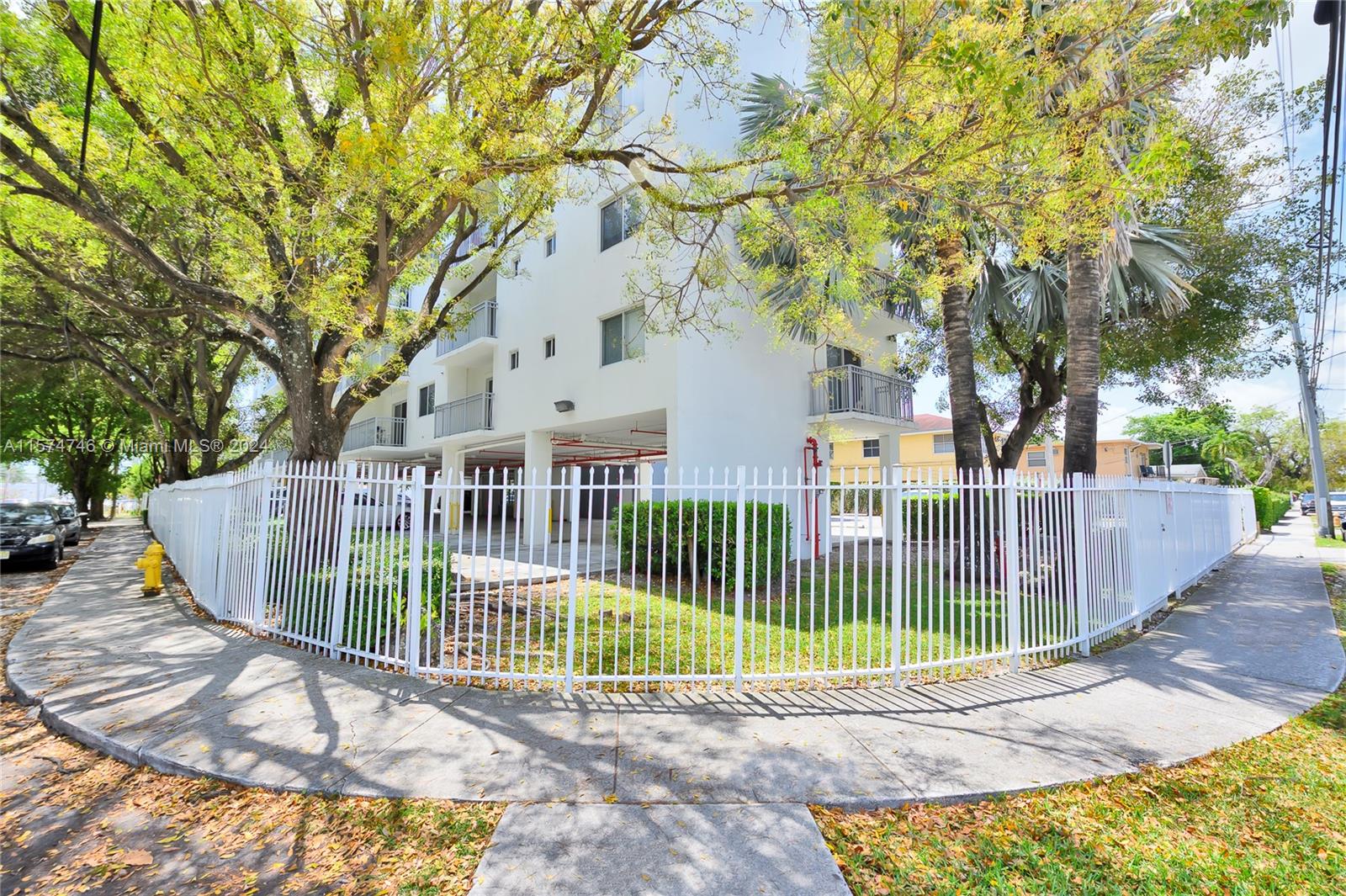 MI PRIMERA ILUSION CONDO - Residential