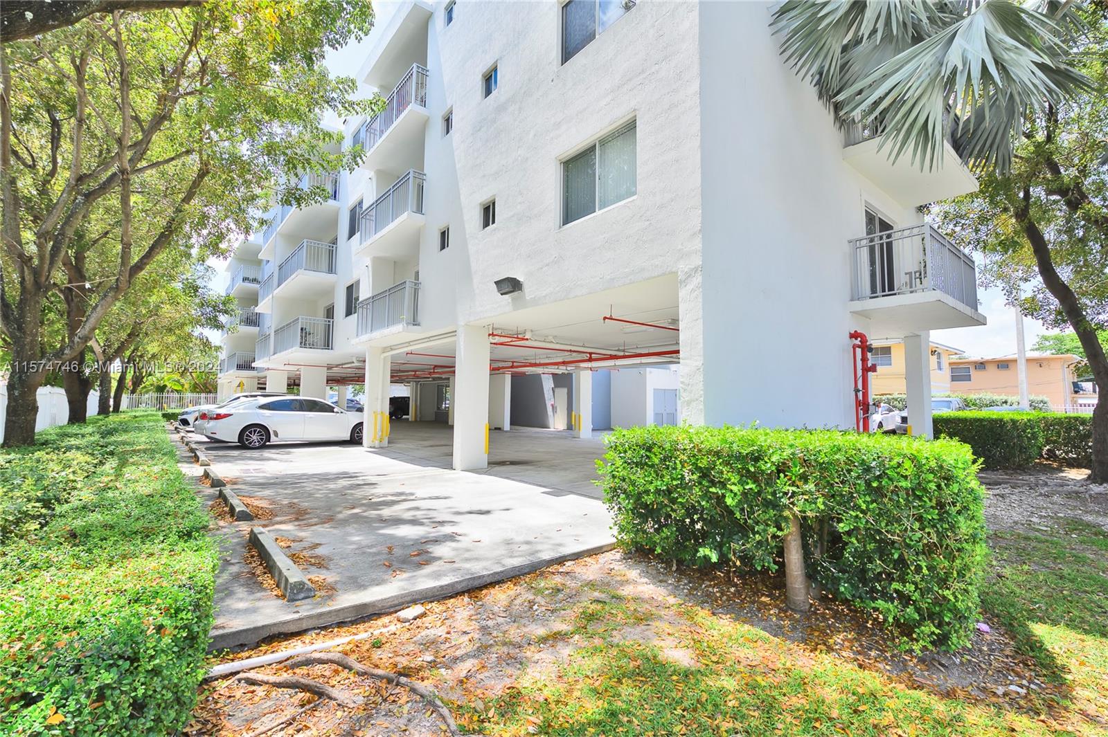 MI PRIMERA ILUSION CONDO - Residential