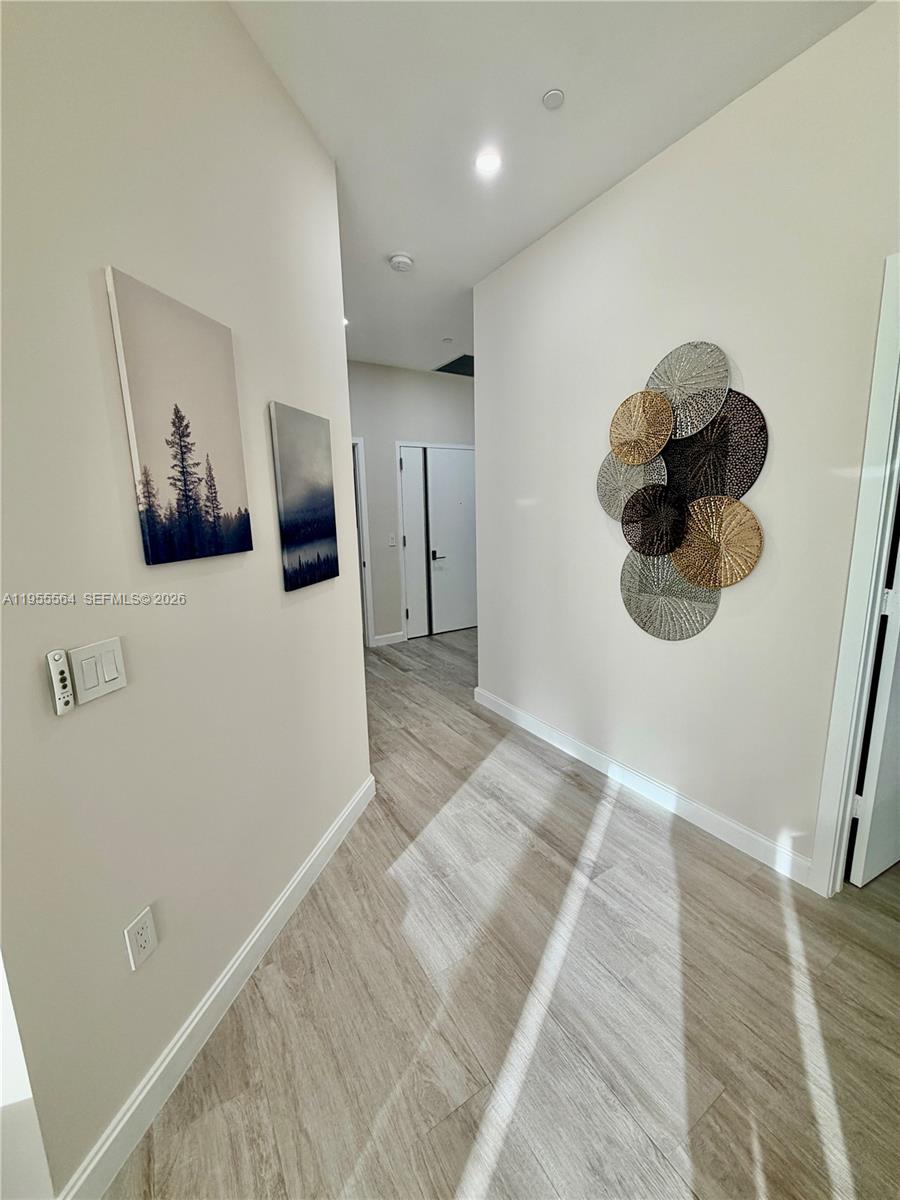 BRICKELL HEIGHTS EAST CON - Residential