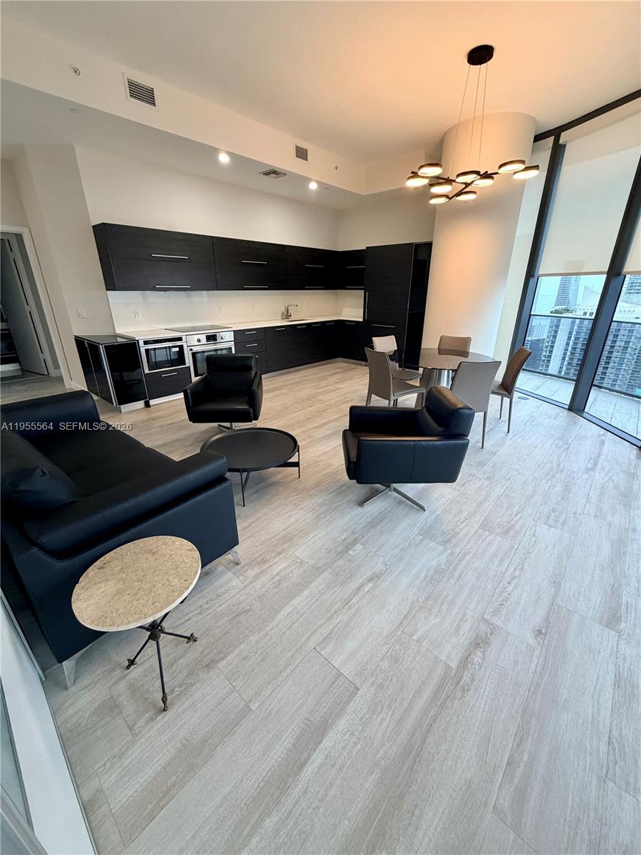 BRICKELL HEIGHTS EAST CON - Residential