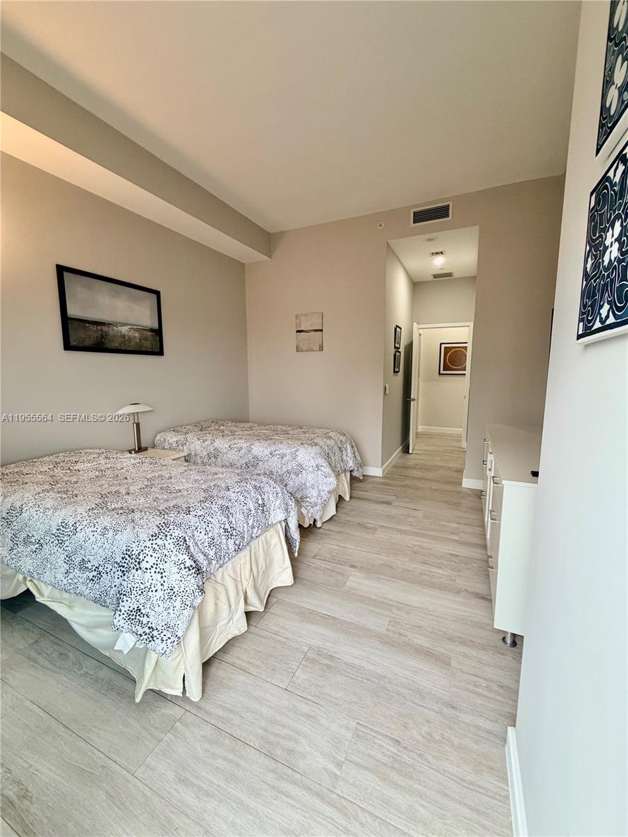 BRICKELL HEIGHTS EAST CON - Residential