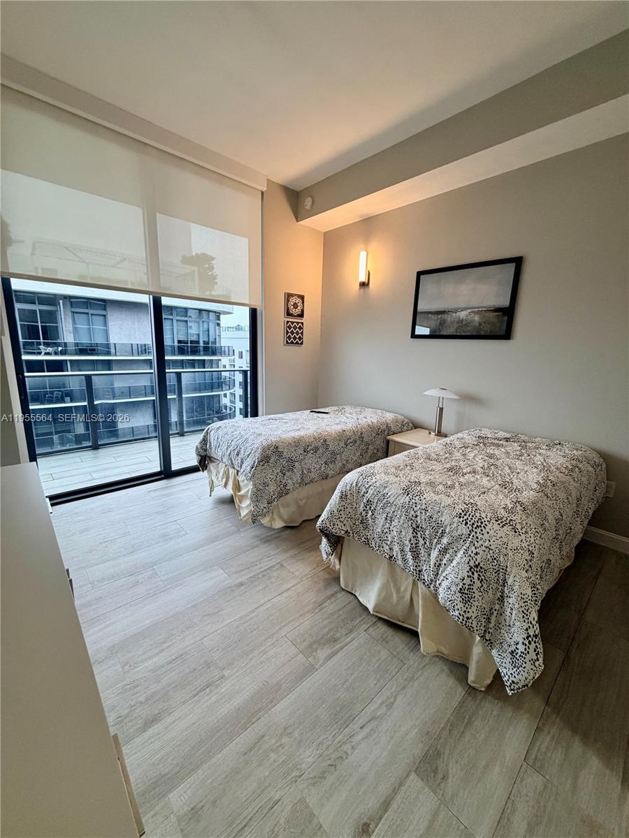 BRICKELL HEIGHTS EAST CON - Residential