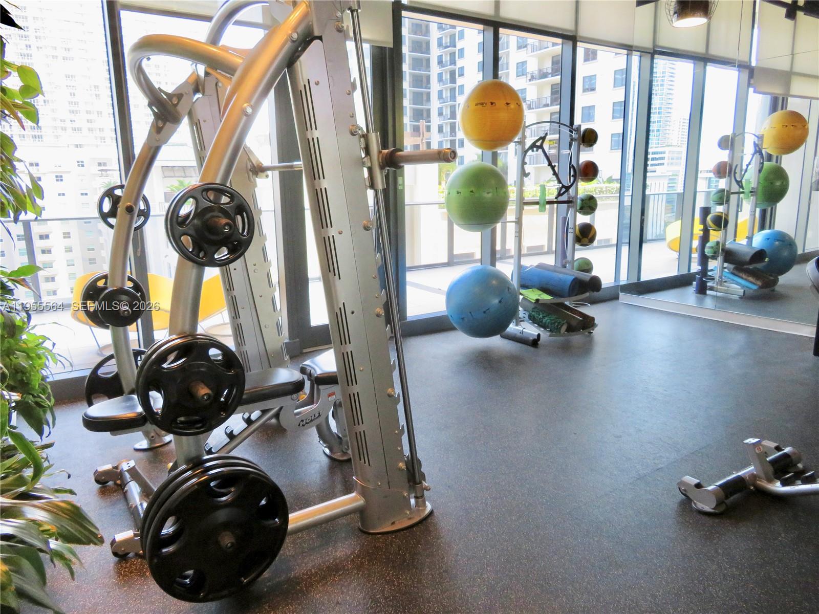 BRICKELL HEIGHTS EAST CON - Residential