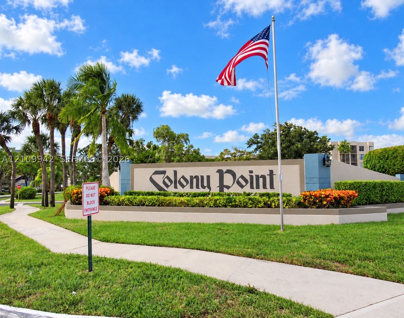 1101 Colony Point Cir