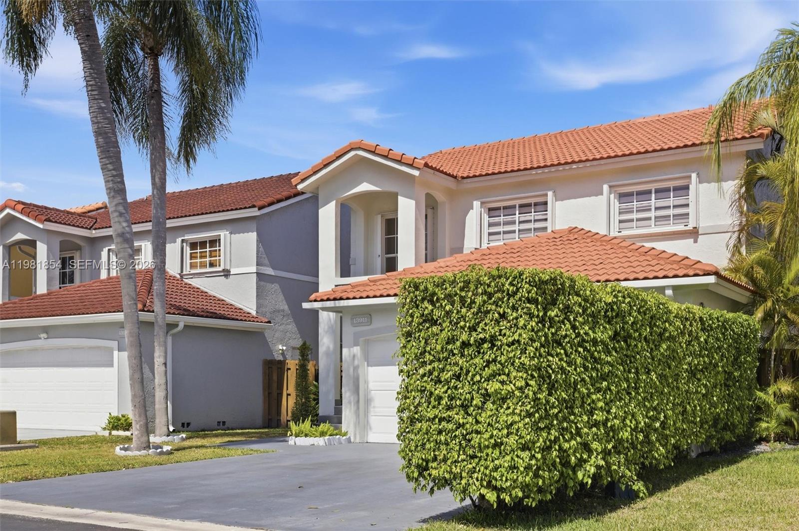 CHARLESTOWNE - Residential