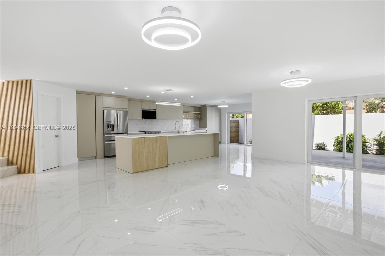 CHARLESTOWNE - Residential