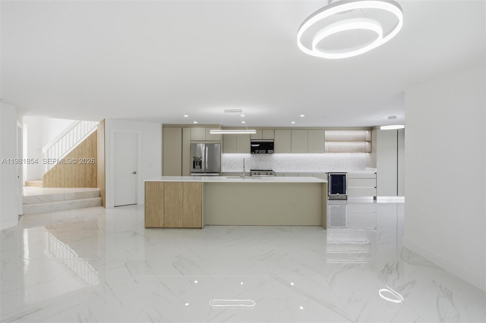 CHARLESTOWNE - Residential