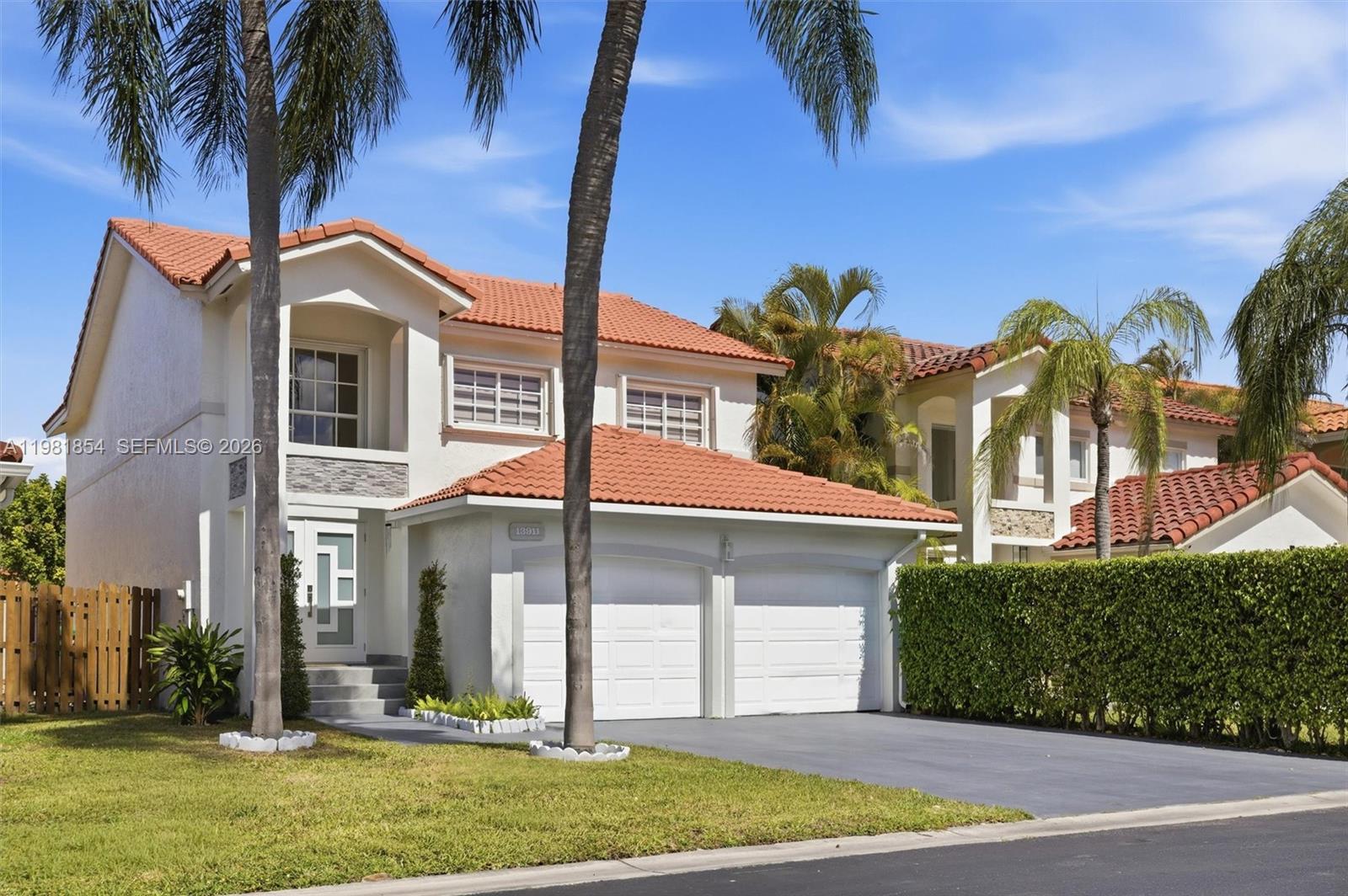 CHARLESTOWNE - Residential