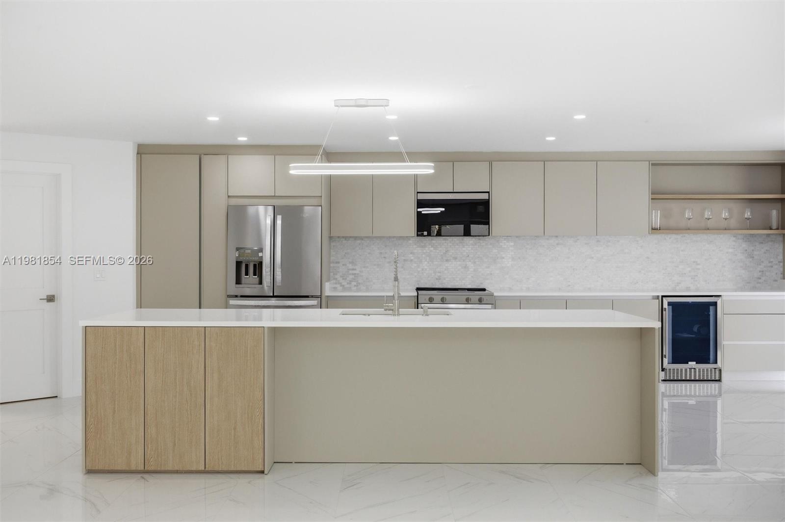 CHARLESTOWNE - Residential