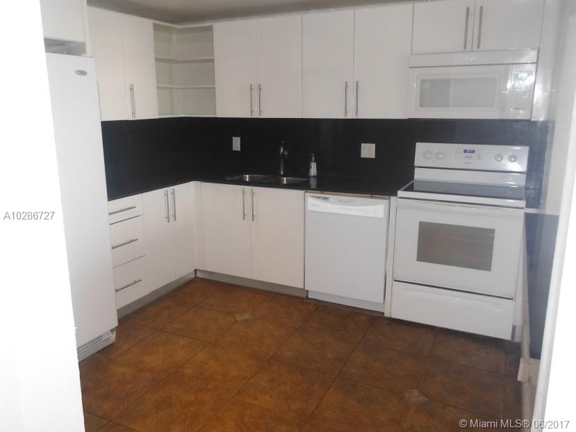 SAILBOAT CAY CONDO - Residential Lease