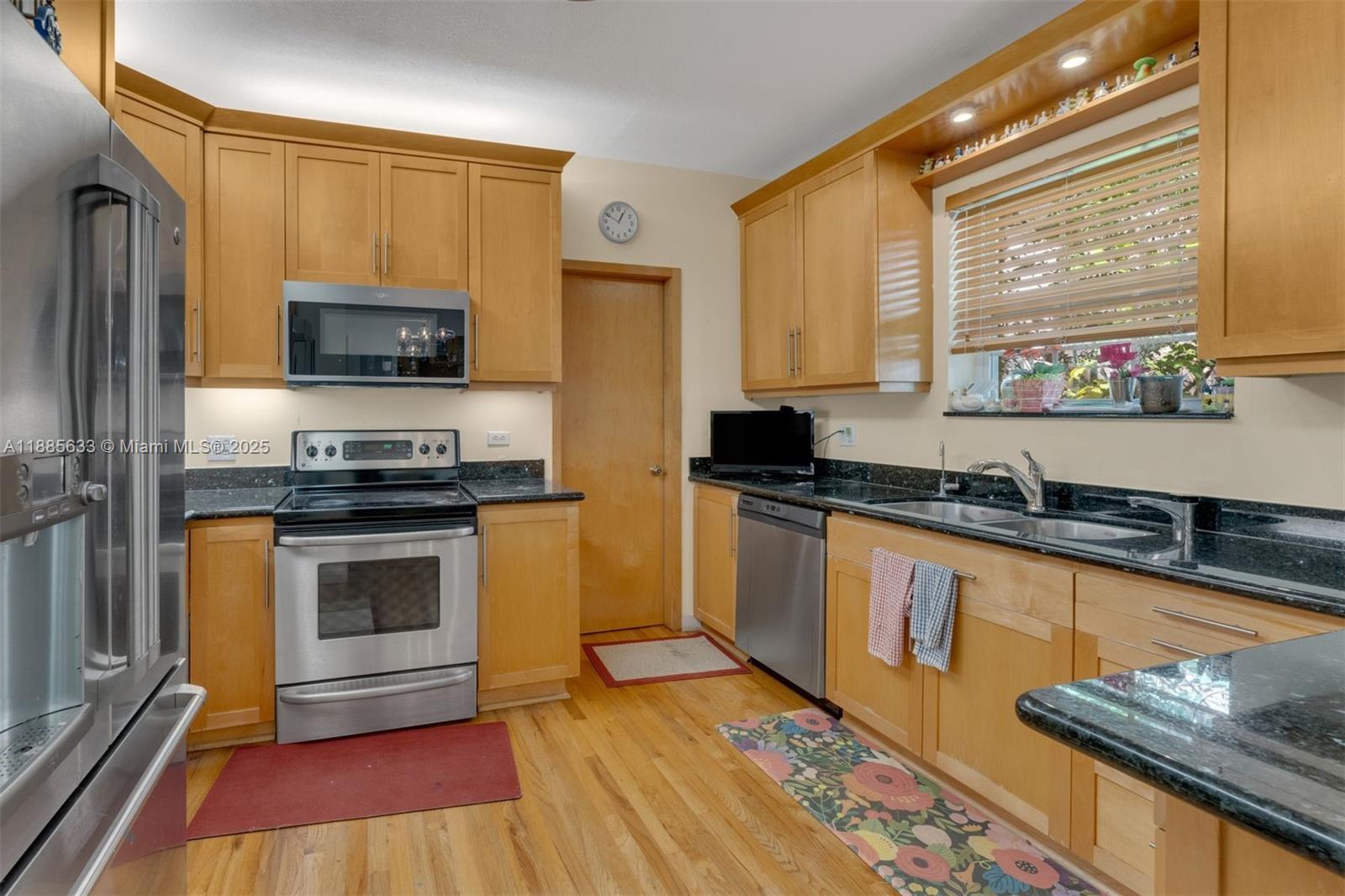 MID GOLF SUB - Residential