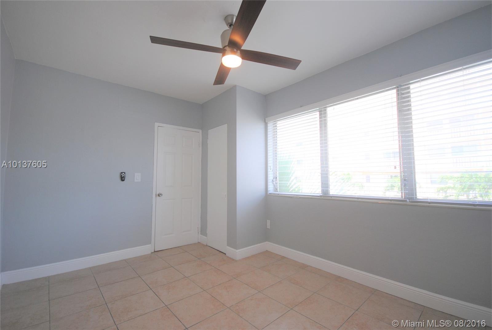 ALTOS DEL MAR NO 3 - Residential Lease