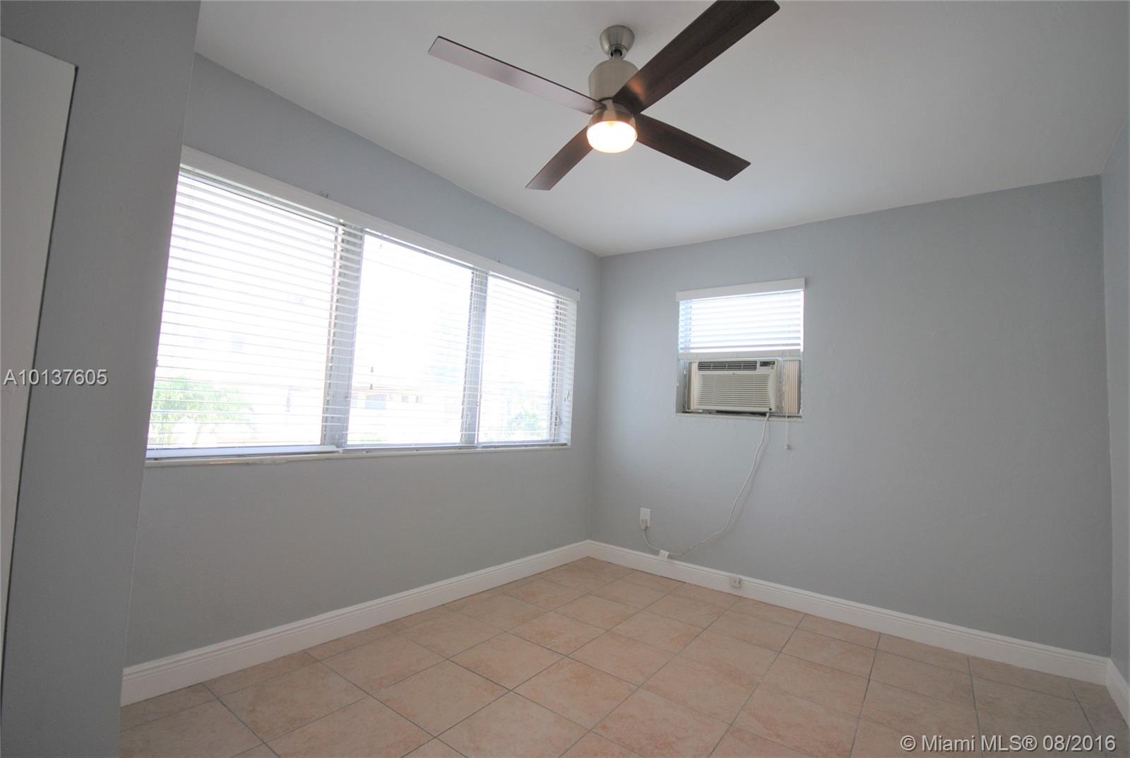 ALTOS DEL MAR NO 3 - Residential Lease