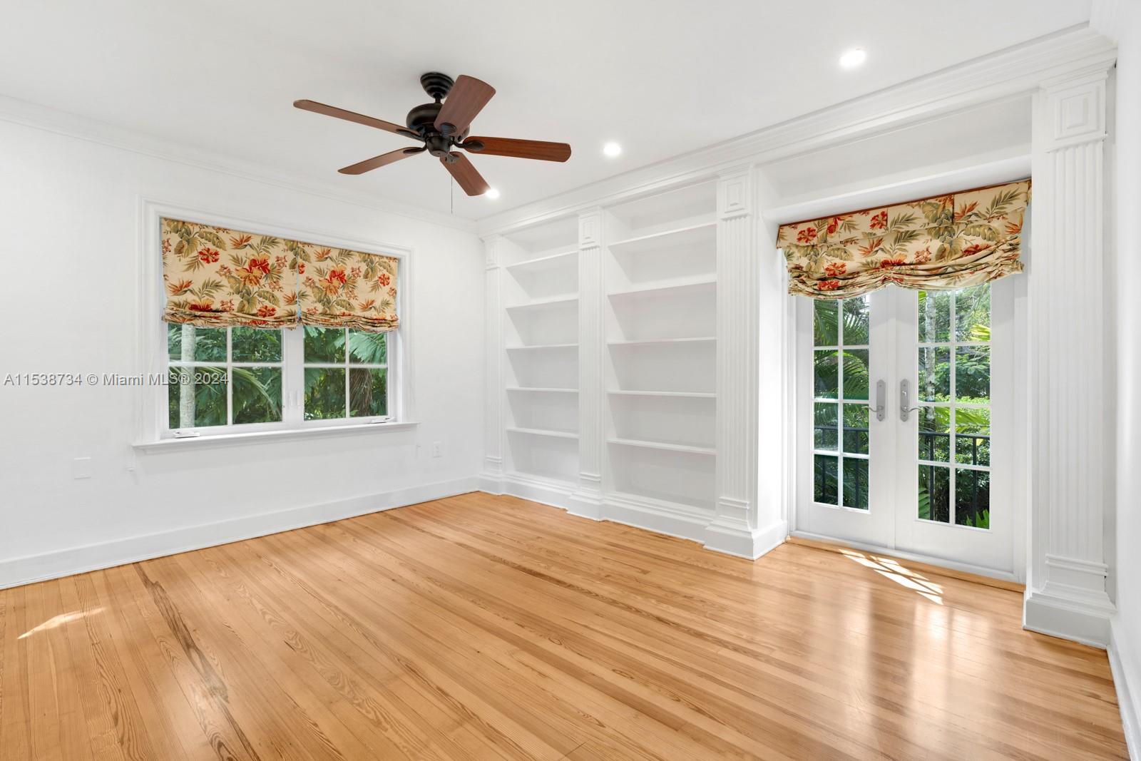 COCONUT GROVE PK 2ND AMD - Residential