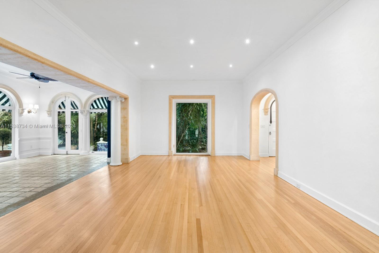 COCONUT GROVE PK 2ND AMD - Residential