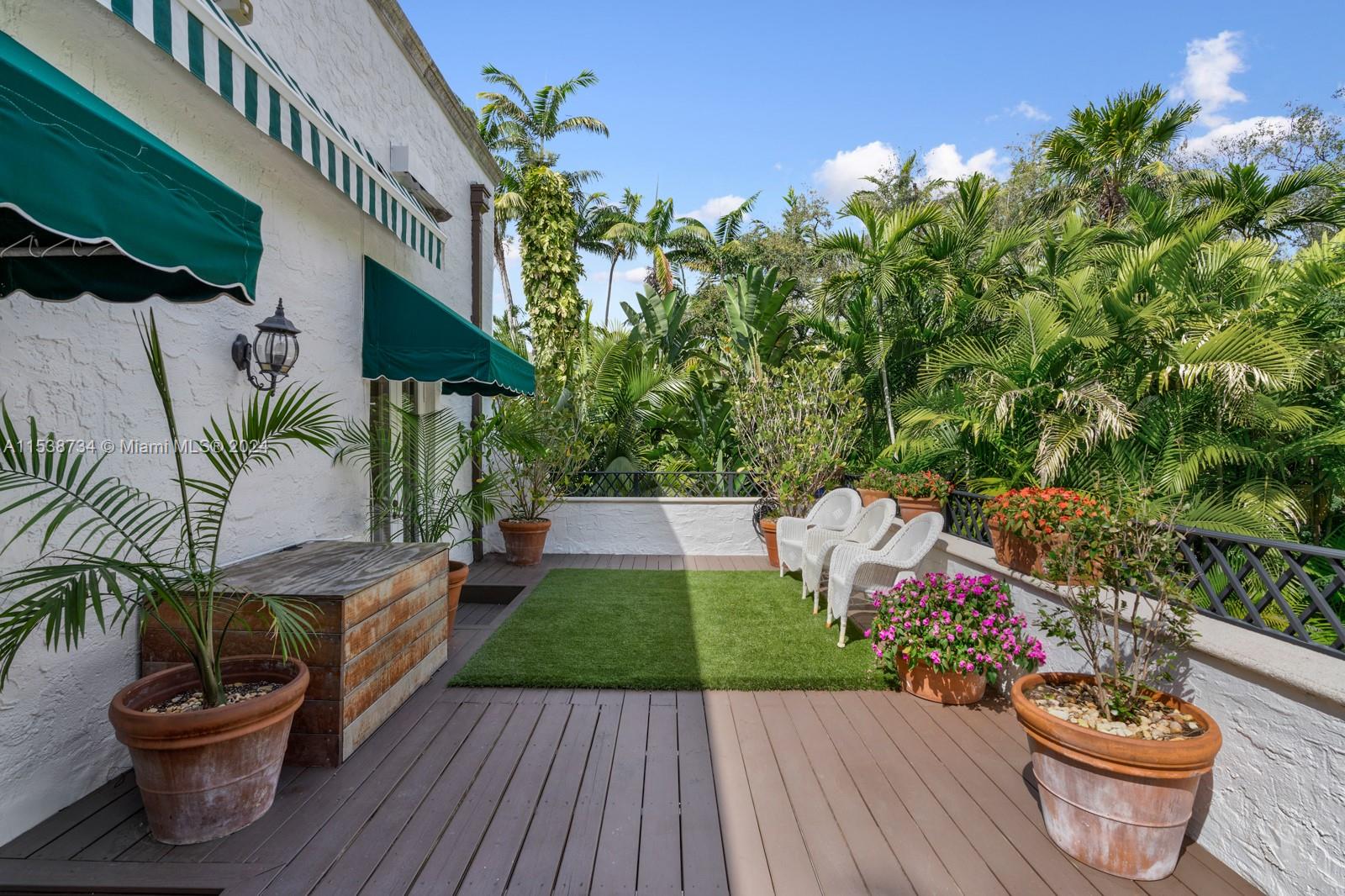 COCONUT GROVE PK 2ND AMD - Residential