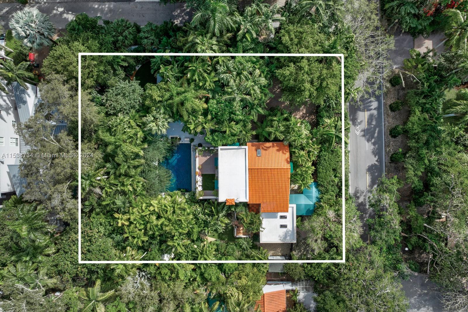 COCONUT GROVE PK 2ND AMD - Residential