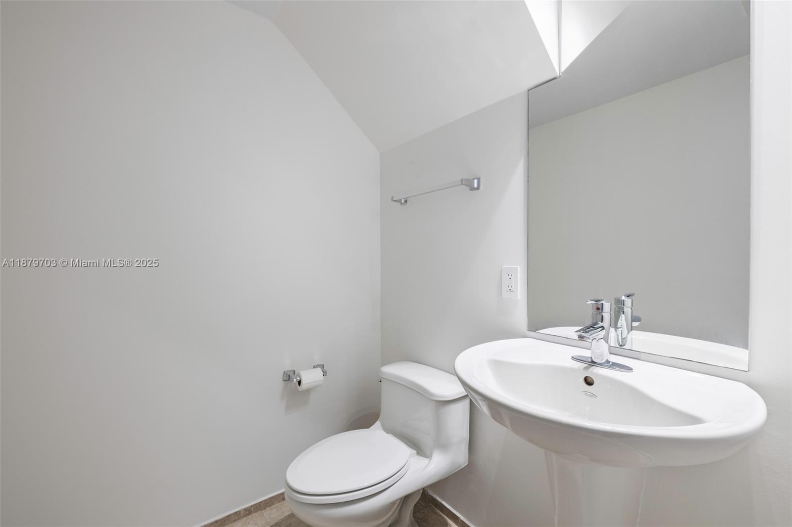 INFINITY AT BRICKELL COND - Residential Lease